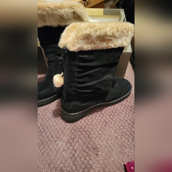 Bare Traps winter fur boots - Picture 2 of 4